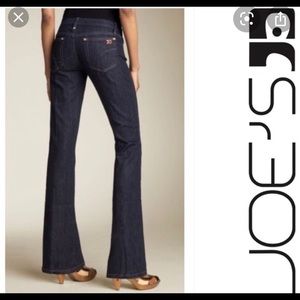 Joe' s jeans- Honey size 26. Sparkly dark denim